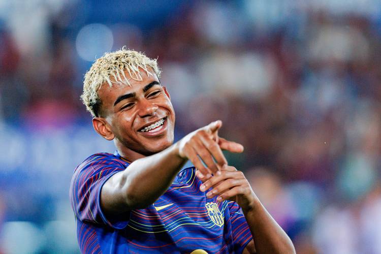 巴神、内马尔，才是最接近梅西、C罗的