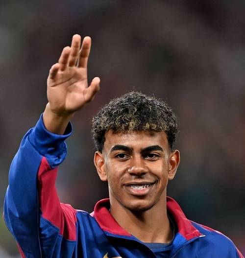 英超球员2025年身价涨幅榜：沃尔特马德暴涨6250万欧第1（2025英超球员身价涨幅榜：沃尔特马德增值6250万欧登顶）