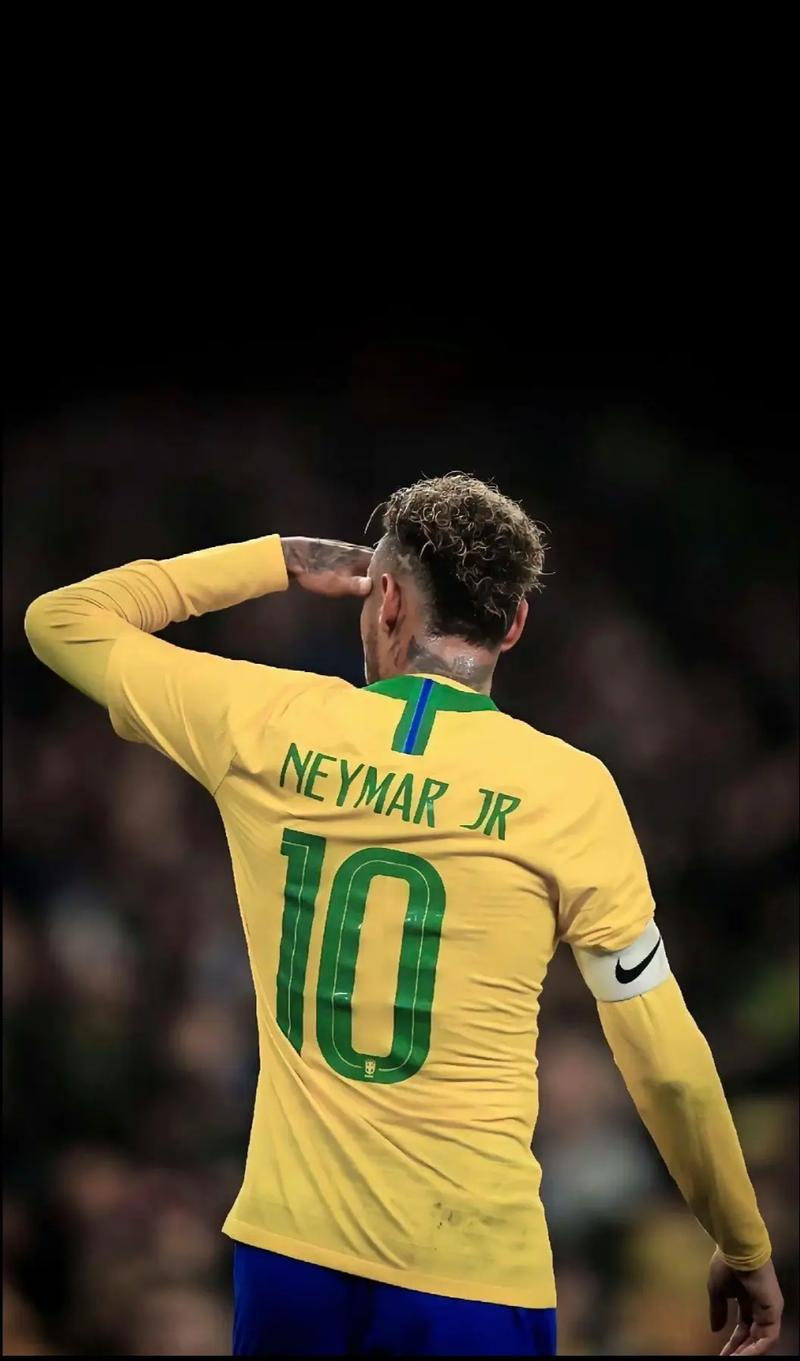 曼城宝藏多库周薪仅5万，6000万欧分期付款超值交易！（曼城捡到宝：多库周薪仅5万，6000万欧分期引进超划算）