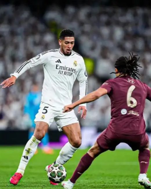 意甲官方：阿莱格里当选上月最佳主帅，率队3胜1平保持不败（意甲官宣：阿莱格里荣膺上月最佳教练，带队3胜1平延续不败）