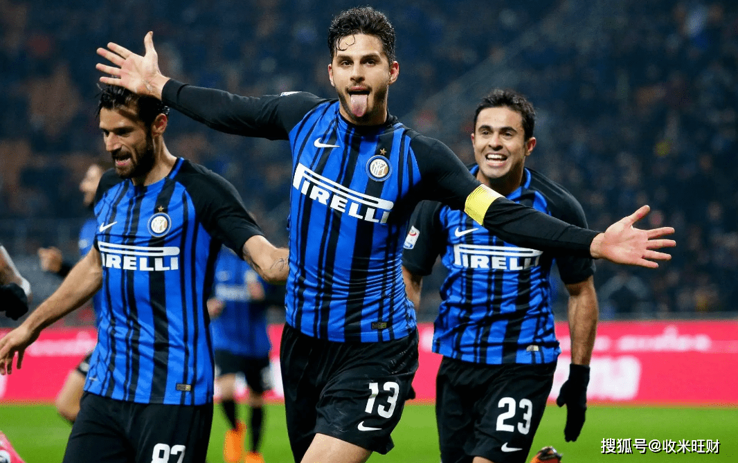 足球中超升班马爆冷击败卫冕冠军，全网热议（中超新军爆冷击退卫冕冠军，全网热议）