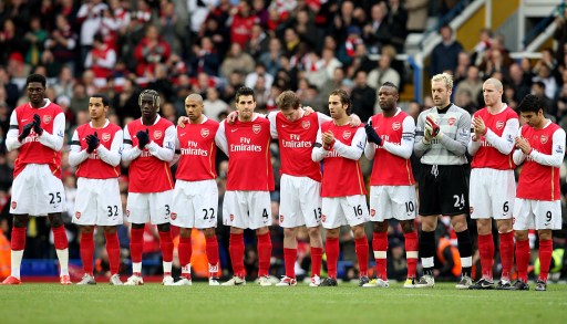 实况足球：又送高光+精选啦! 新普拉蒂尼登场!（实况足球：高光与精选再度来袭，普拉蒂尼新卡亮相！）