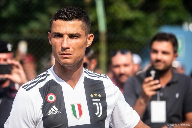 梅罗时代终章将至，哈兰德是否会成为世界杯新王候选人？（梅罗谢幕在即，哈兰德会是世界杯新王热门吗？）