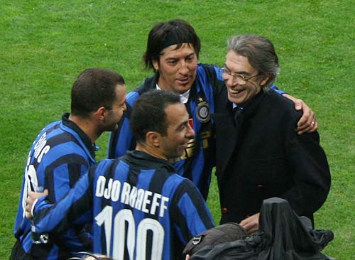 图片报：米兰对金玟哉感兴趣，在今夏就曾观察过他